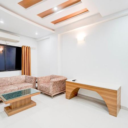 Super Townhouse Mg Road Porbandar Formerly Hotel Harmony Esterno foto