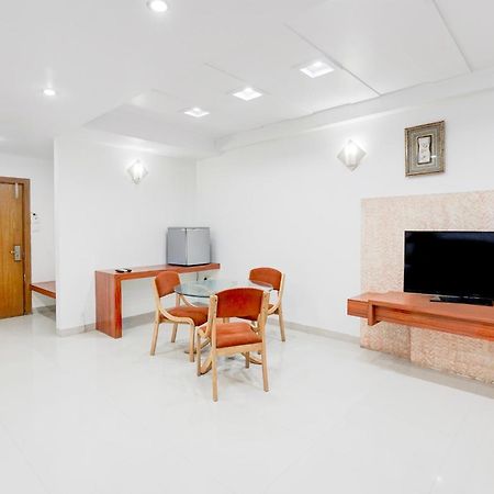 Super Townhouse Mg Road Porbandar Formerly Hotel Harmony Esterno foto