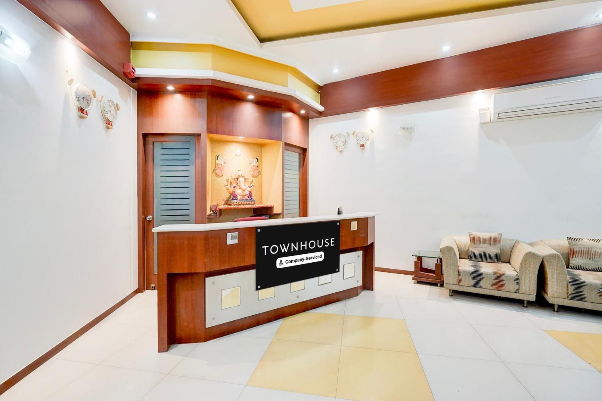 Super Townhouse Mg Road Porbandar Formerly Hotel Harmony Esterno foto